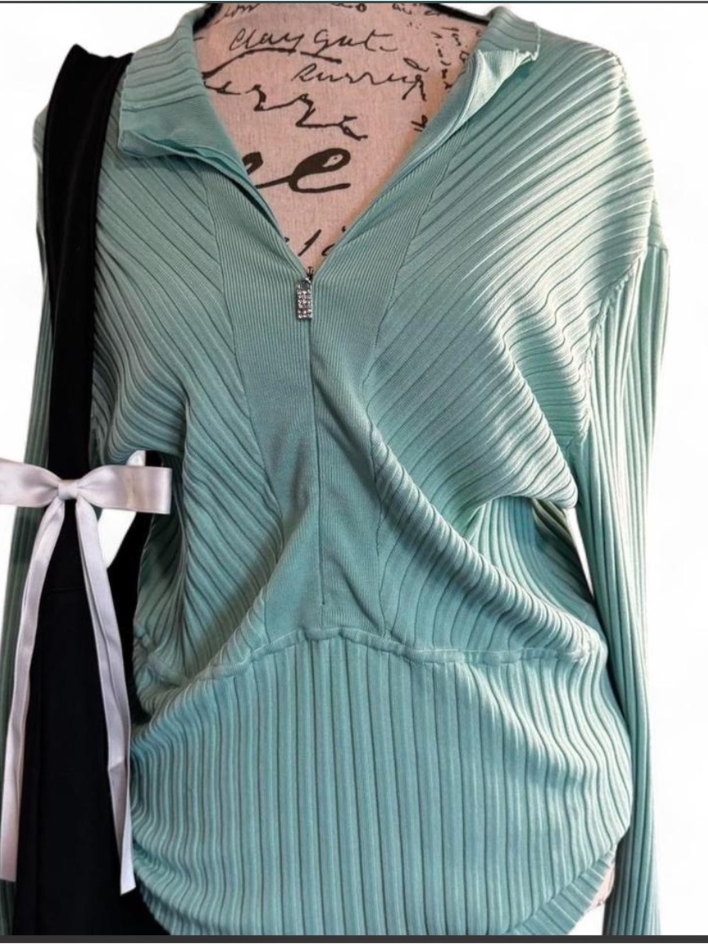 Cache Silk Turquoise Ribbed Zip-Front Ruffle Collar Blouse Rhinestone Zipper - Picture 7 of 11